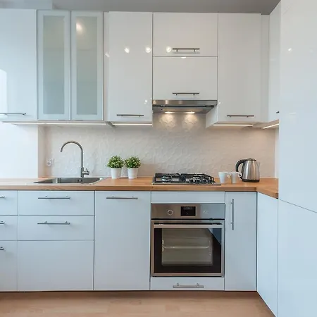 Szczesliwice Ochota P&o Serviced Apartment