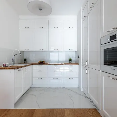 Szczesliwice Ochota P&o Serviced