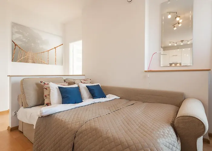 Szczesliwice Ochota P&o Serviced * وارسو