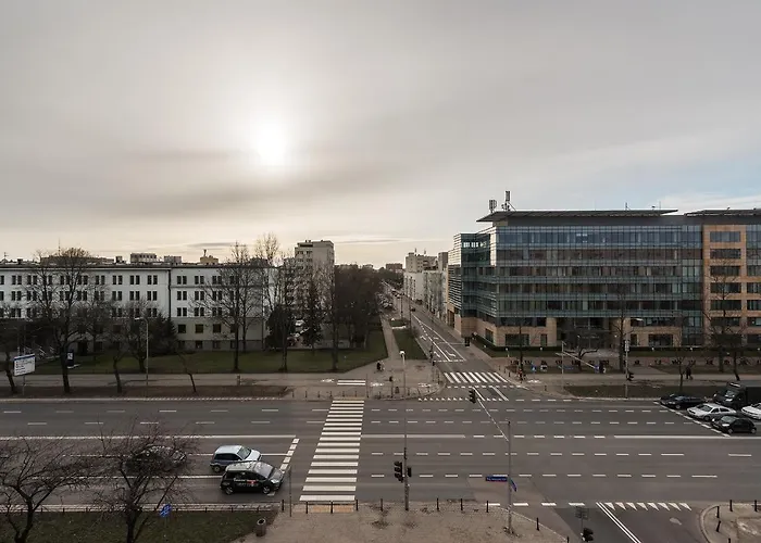 Szczesliwice Ochota P&o Serviced شقة