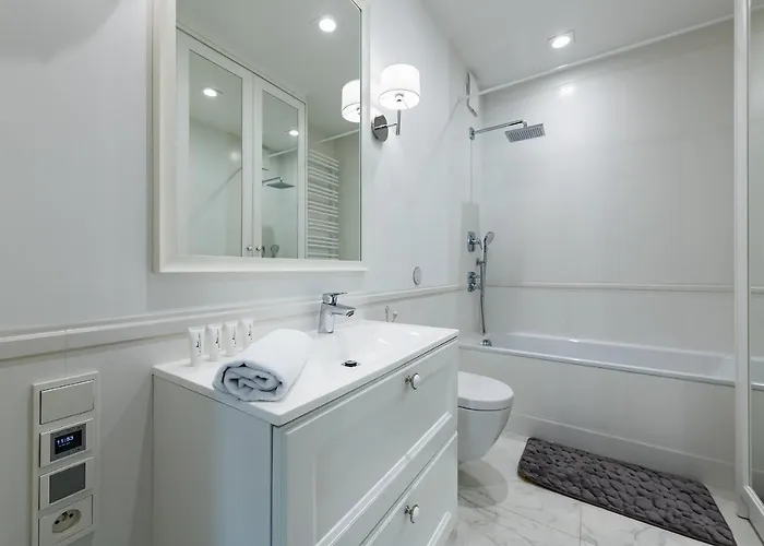 Szczesliwice Ochota P&o Serviced شقة وارسو