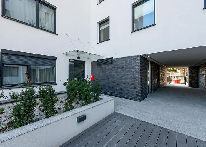 شقة Szczesliwice Ochota P&o Serviced *