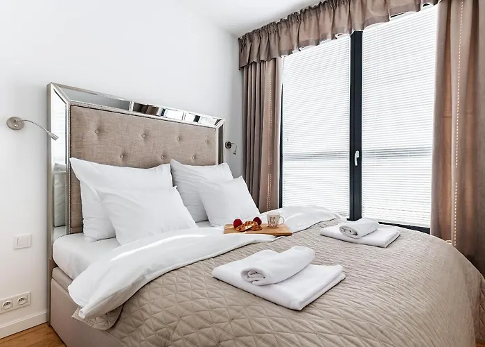 Szczesliwice Ochota P&o Serviced شقة وارسو