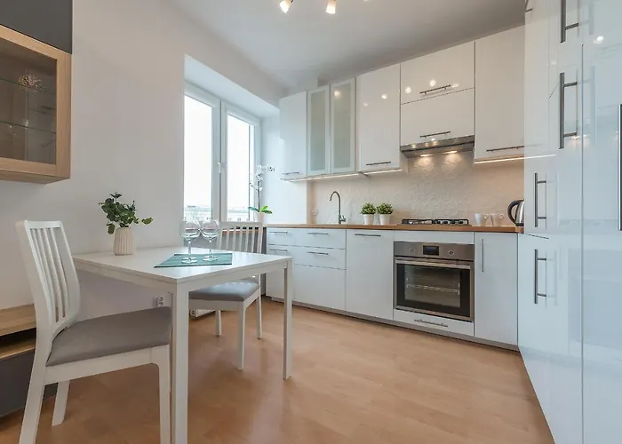 Szczesliwice Ochota P&o Serviced * وارسو